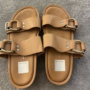 Dolce Vita Slides